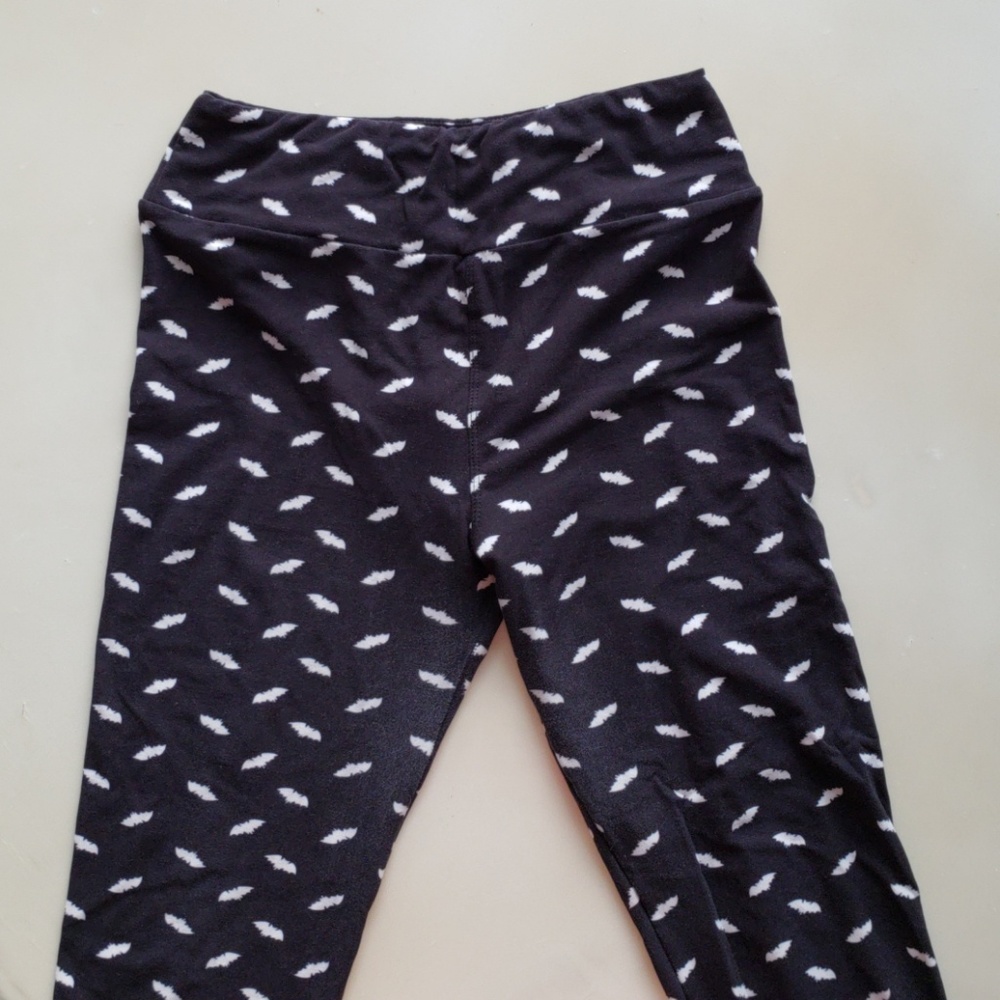 GUC LLR OS  Halloween Black Bat Leggings